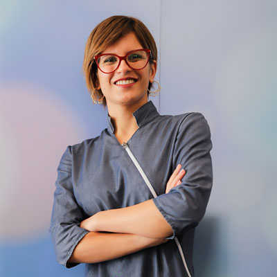 Doktorica dentalne medicine Dona Vlahović usavršila se na području dentalne fotografije, član je tima Dentex ortodoncija Zadar